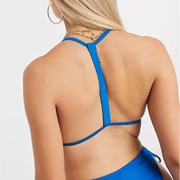 Missguided front clasp bikini top - Picture 3 of 11